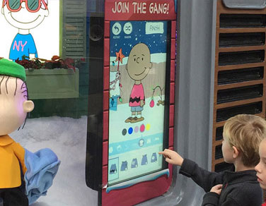 智能橱窗解决云博在线平台